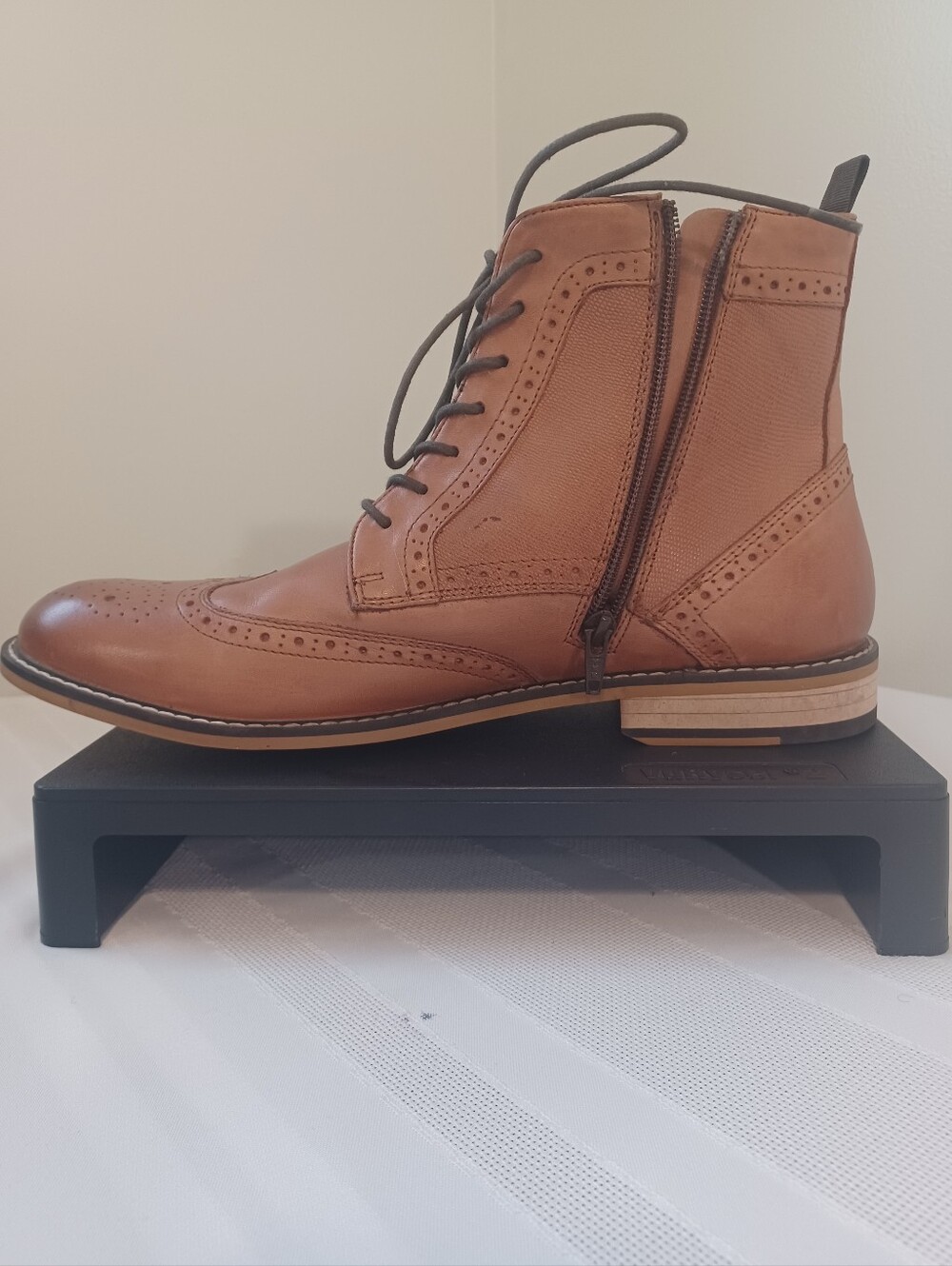 Bar III Hendrix Cognac/Tan Wingtip Lace-Up & Zip Boot Men's 10.5M